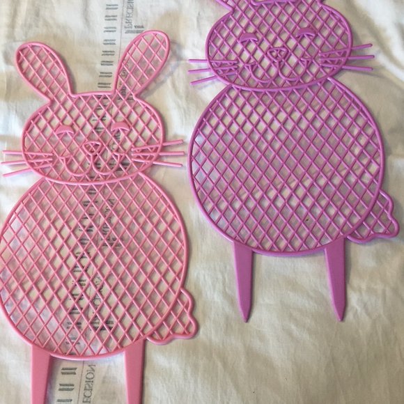 EASTER YARD OR PLANT BUNNIES>>> - Picture 2 of 2